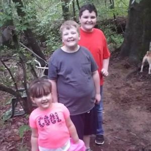 Meet your Posher, Kenneth